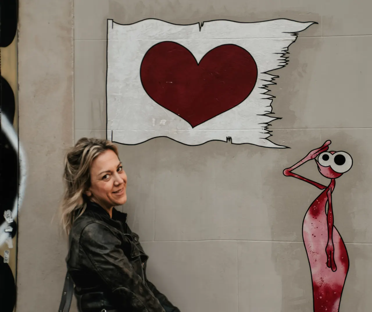 Localista and murals