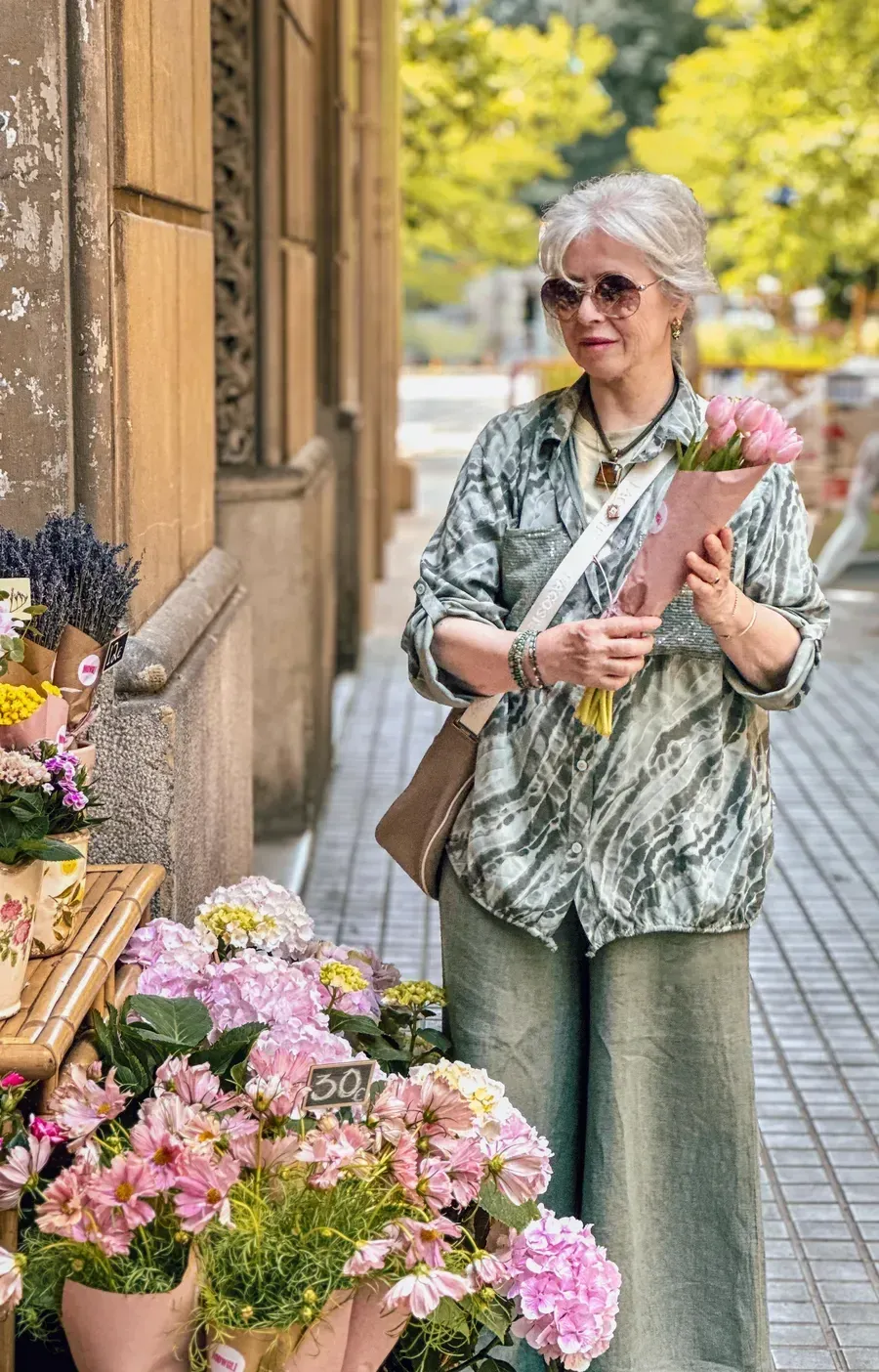 Timeless and elegant mother portrait